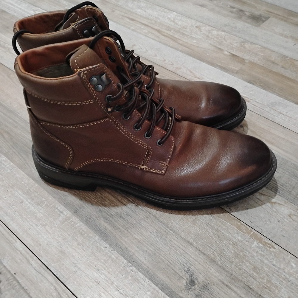 Johnston Murphy Men's Brown Leather Boots